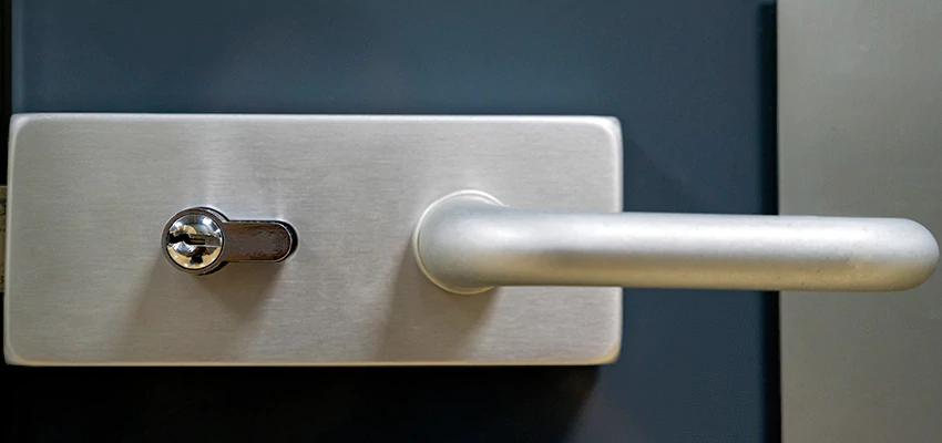 Change Patio Door Locks in Jamul, California